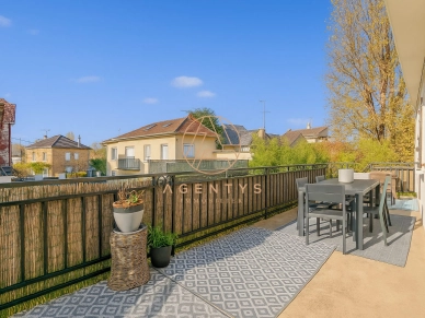 Appartement à vendre 3 pièces de 71,54 m² à Saint-Maur-des-Fossés