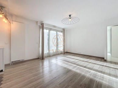 Appartement à vendre 3 pièces de 64 m² à Saint-Maur-des-Fossés