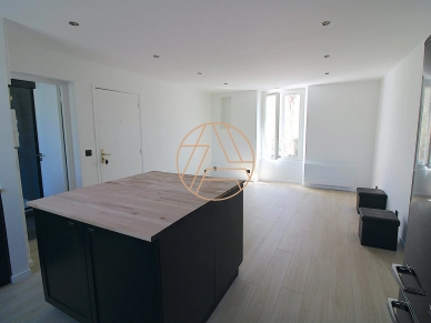 Appartement à vendre 2 pièces de 44,21 m² à Saint-Maur-des-Fossés