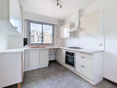 Appartement à vendre 3 pièces de 60 m² à Saint-Maur-des-Fossés