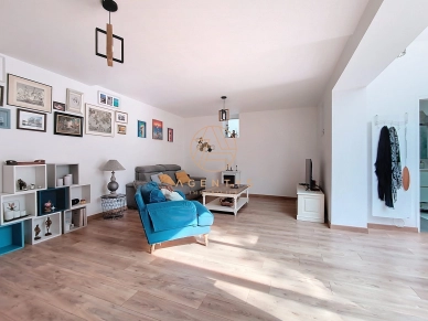 Maison à vendre 8 pièces de 150,02 m² à Saint-Maur-des-Fossés