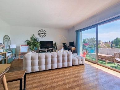 Appartement à vendre 4 pièces de 78 m² à Saint-Maur-des-Fossés