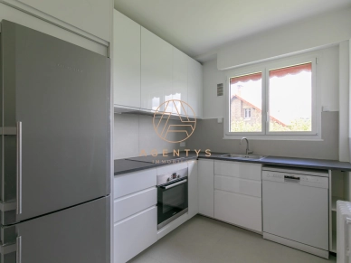Appartement à vendre 4 pièces de 92 m² à Saint-Maur-des-Fossés