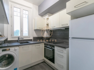 Appartement à vendre 2 pièces de 37,58 m² à Saint-Maur-des-Fossés