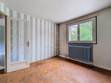 Appartement à vendre 3 pièces de 65,12 m² à Saint-Maur-des-Fossés