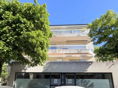Local commercial à louer de 119 m² à Saint-Maur-des-Fossés