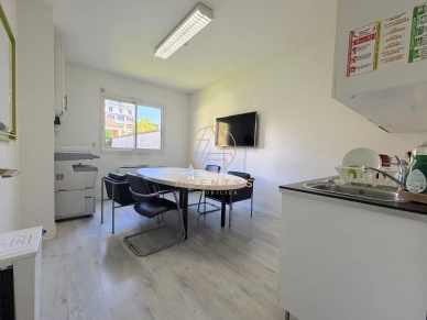 Local commercial à louer de 119 m² à Saint-Maur-des-Fossés