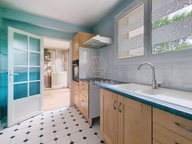 Appartement à vendre 3 pièces de 65,12 m² à Saint-Maur-des-Fossés