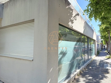 Local commercial à louer de 119 m² à Saint-Maur-des-Fossés