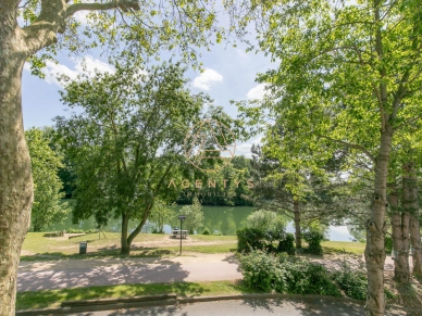 Maison à vendre 6 pièces de 148,78 m² à Saint-Maur-des-Fossés