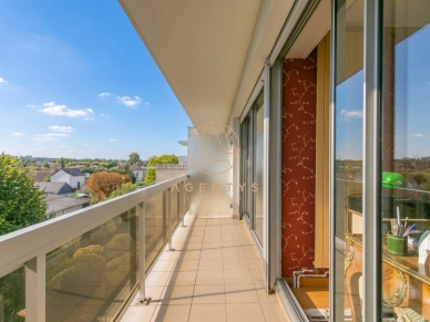 Appartement à vendre 5 pièces de 103 m² à Saint-Maur-des-Fossés