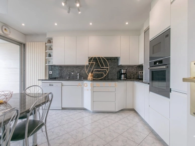 Appartement à vendre 5 pièces de 103 m² à Saint-Maur-des-Fossés
