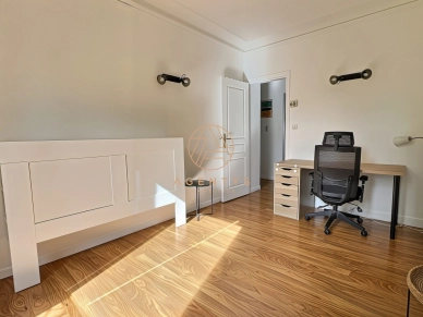 Appartement à louer 2 pièces de 49 m² à Paris
