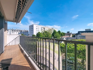 Appartement à vendre 3 pièces de 59 m² à Saint-Maur-des-Fossés