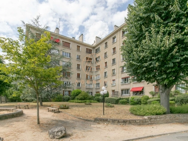 Appartement à vendre 5 pièces de 87 m² à Saint-Maur-des-Fossés